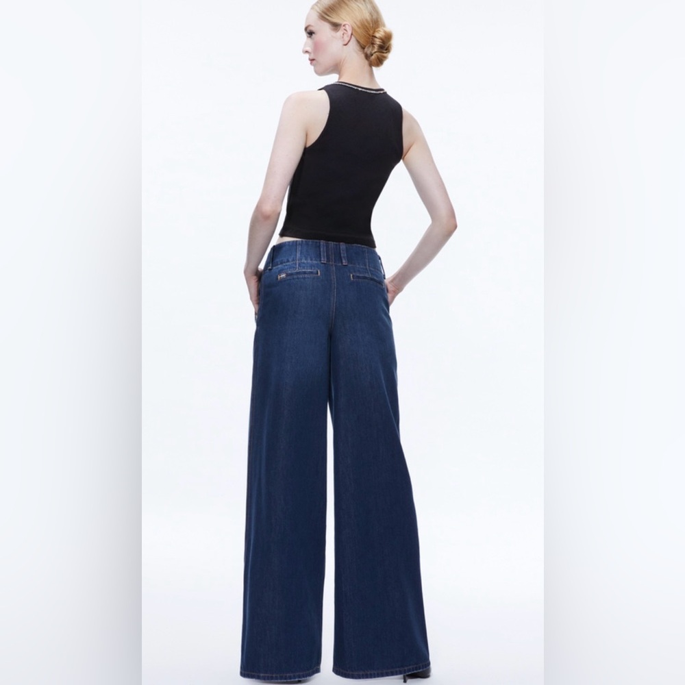 Alice and Olivia Anders low rise pleated jeans - Picture 2 of 8